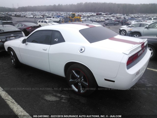 2C3CDYAG1EH302657 - 2014 DODGE CHALLENGER SXT WHITE photo 3