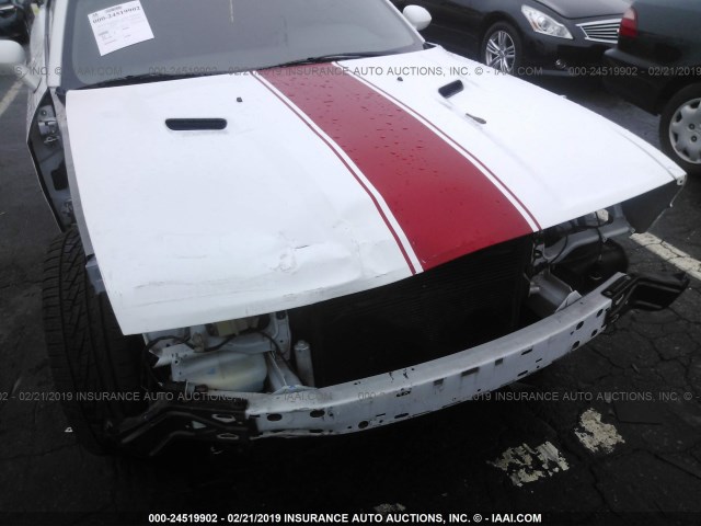 2C3CDYAG1EH302657 - 2014 DODGE CHALLENGER SXT WHITE photo 6