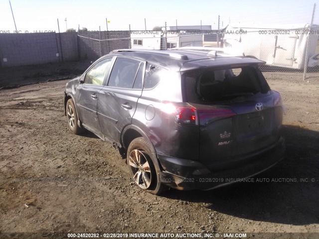 JTMWFREV3JJ163951 - 2018 TOYOTA RAV4 ADVENTURE/XLE 灰色 照片 3