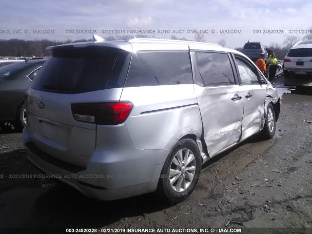 KNDMB5C18G6174239 - 2016 KIA SEDONA LX SILVER photo 4