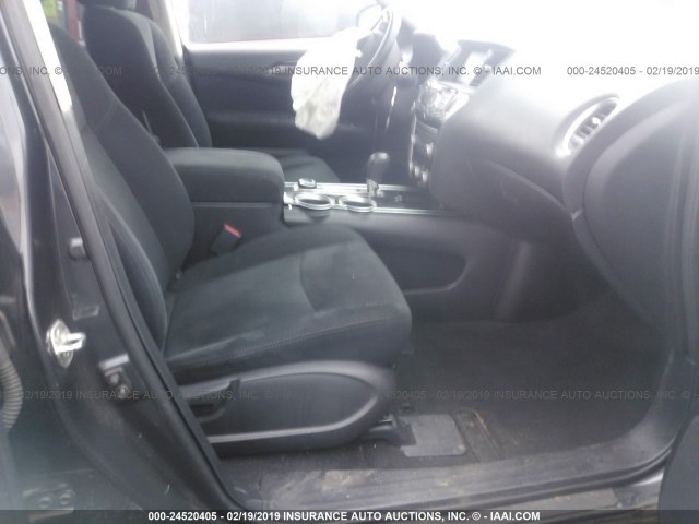 5N1AR2MM6DC667335 - 2013 NISSAN PATHFINDER S/SV/SL/PLATINUM GRAY photo 5