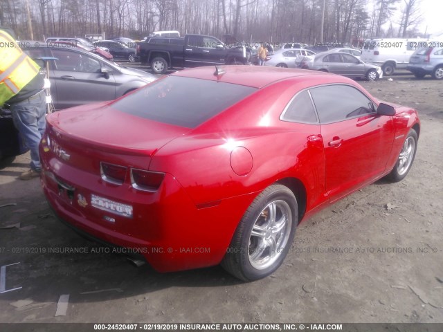 2G1FA1E37C9168740 - 2012 CHEVROLET CAMARO LS RED photo 4