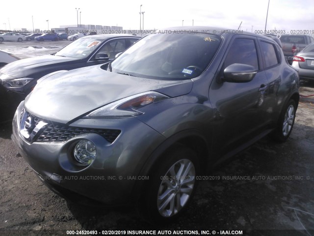 JN8AF5MR8FT509404 - 2015 NISSAN JUKE S/SV/SL/NISMO GRAY photo 2