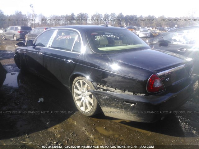 SAJWA82B39SH31435 - 2009 JAGUAR XJ SUPER V8 BLACK photo 3