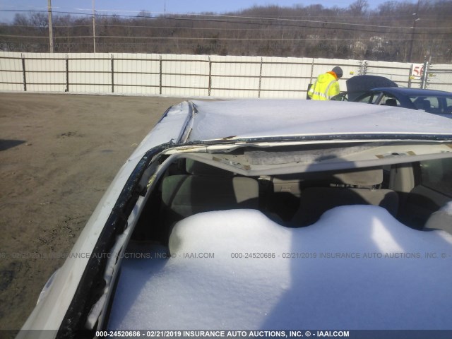 4T1BE46K58U742971 - 2008 TOYOTA CAMRY CE/LE/XLE/SE WHITE photo 6