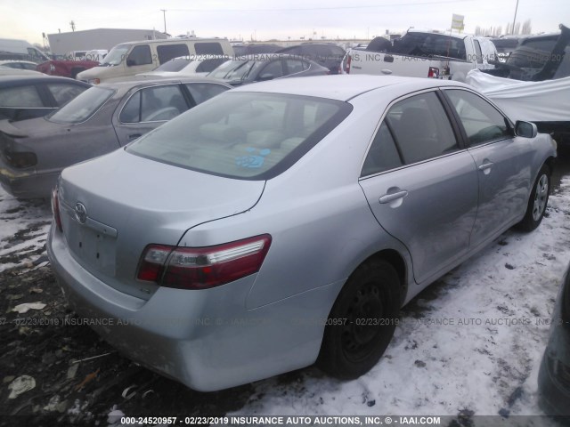 4T1BE46K27U561521 - 2007 TOYOTA CAMRY NEW GENERAT CE/LE/XLE/SE SILVER photo 4