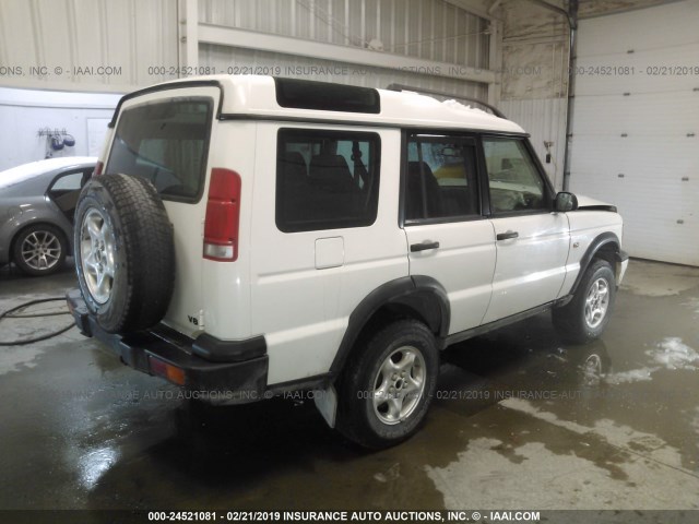 SALTY154XYA241425 - 2000 LAND ROVER DISCOVERY II  WHITE photo 4