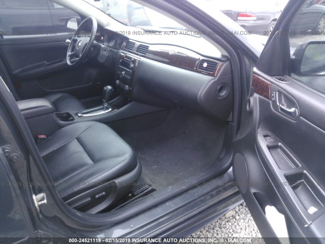 2G1WC5E32D1237786 - 2013 CHEVROLET IMPALA LTZ GRAY photo 5