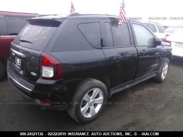 1C4NJDEB1FD333569 - 2015 JEEP COMPASS LATITUDE BLACK photo 4