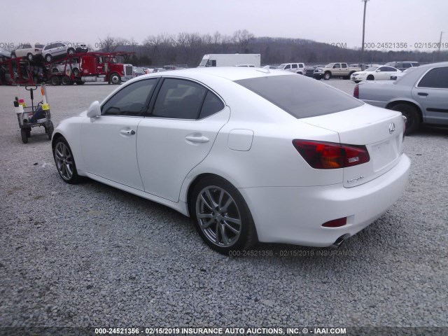 JTHBE262085017330 - 2008 LEXUS IS 350 WHITE photo 3