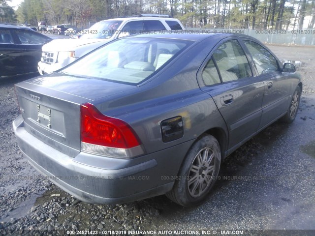 YV1RS61T242321426 - 2004 VOLVO S60 GRAY photo 4