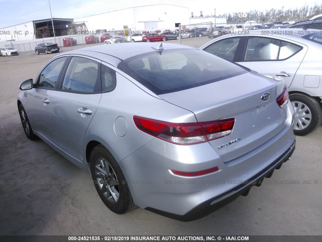 5XXGT4L32KG337449 - 2019 KIA OPTIMA LX/S SILVER photo 3