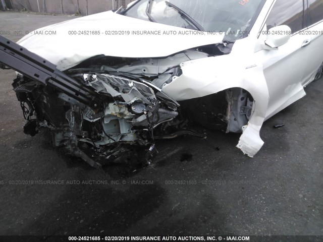 JHMCR6F7XHC031324 - 2017 HONDA ACCORD HYBRID/TOURING WHITE photo 6