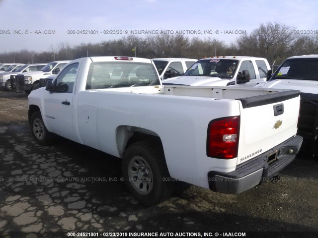 1GCEC14C08Z333118 - 2008 CHEVROLET SILVERADO C1500 WHITE photo 3