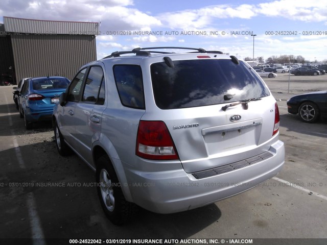 KNDJC733765585407 - 2006 KIA SORENTO EX/LX SILVER photo 3