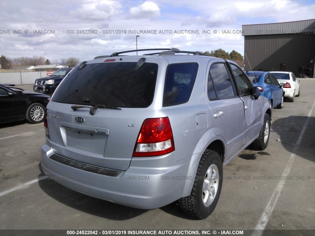 KNDJC733765585407 - 2006 KIA SORENTO EX/LX SILVER photo 4