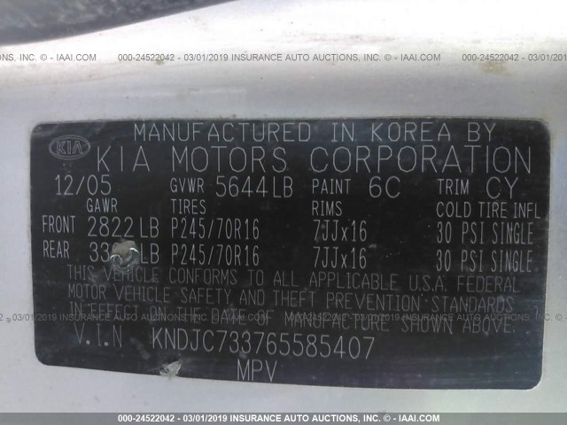 KNDJC733765585407 - 2006 KIA SORENTO EX/LX SILVER photo 9