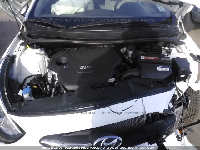 KMHCT4AEXHU243367 - 2017 HYUNDAI ACCENT SE WHITE photo 10