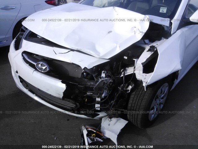 KMHCT4AEXHU243367 - 2017 HYUNDAI ACCENT SE WHITE photo 6