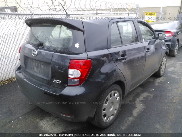 JTKKU10448J022586 - 2008 TOYOTA SCION XD BLACK photo 4