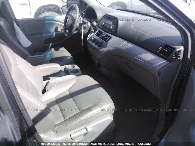 5FNRL3H2XAB110160 - 2010 HONDA ODYSSEY LX GRAY photo 5