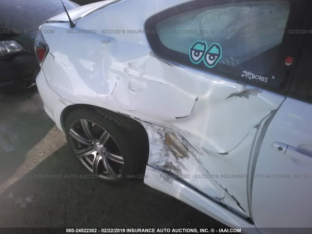 JTKDE3B76A0303857 - 2010 TOYOTA SCION TC WHITE photo 6