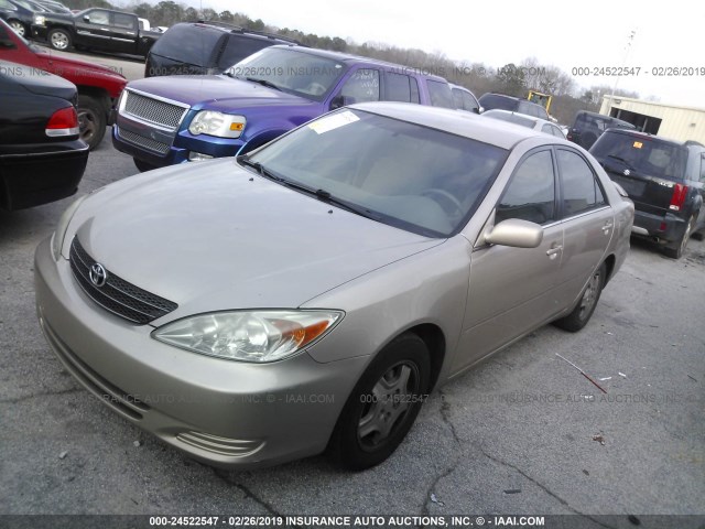 4T1BF32K63U048831 - 2003 TOYOTA CAMRY LE/XLE/SE GOLD photo 2