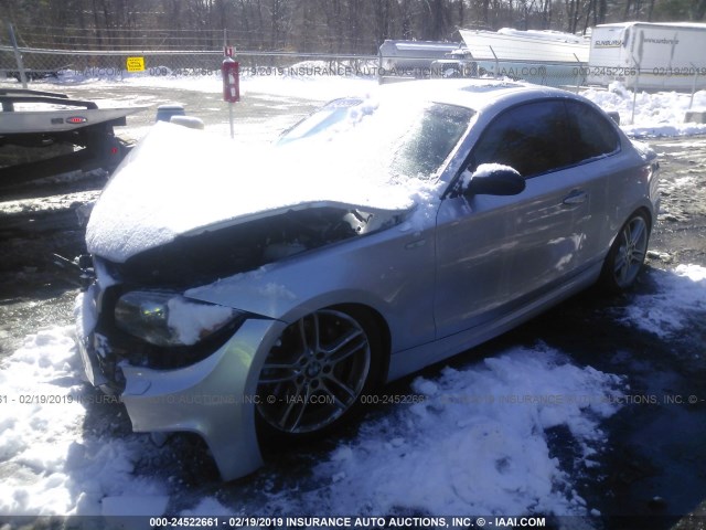 WBAUC73548VF24646 - 2008 BMW 135 I SILVER photo 2