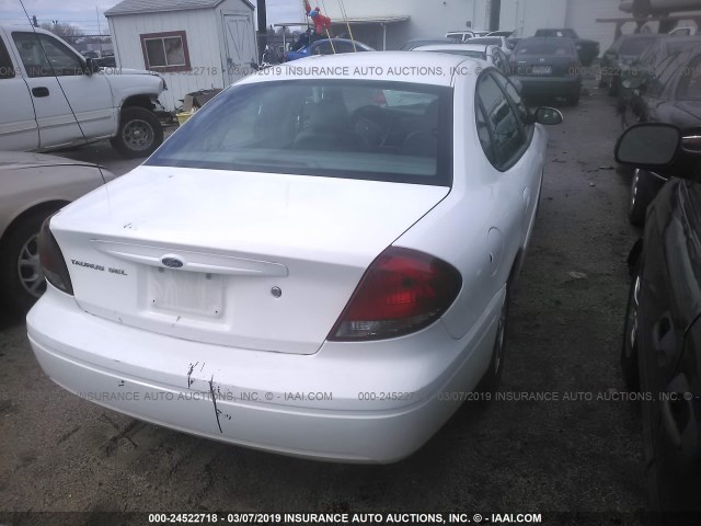 1FAFP56U36A182217 - 2006 FORD TAURUS SEL WHITE photo 4