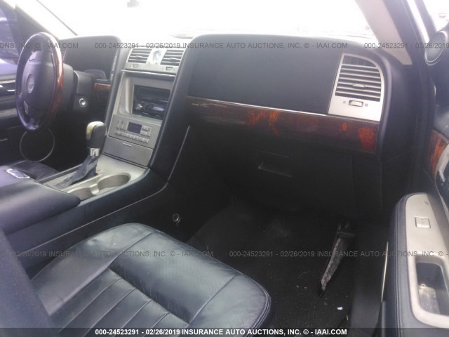 5LMFU27R13LJ42237 - 2003 LINCOLN NAVIGATOR Ağ foto 5