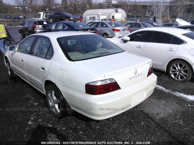 19UUA56633A050818 - 2003 ACURA 3.2TL WHITE photo 3