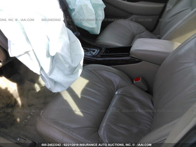 19UUA56633A050818 - 2003 ACURA 3.2TL WHITE photo 5