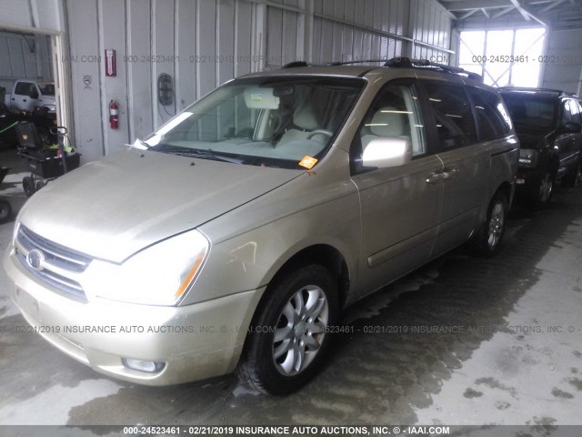 KNDMB233476179986 - 2007 KIA SEDONA EX/LX GOLD photo 2