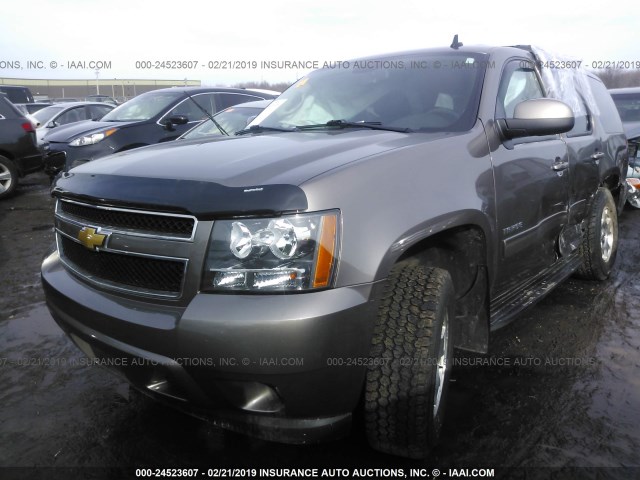 1GNSKAE08DR183092 - 2013 CHEVROLET TAHOE K1500 LS Champagne photo 2