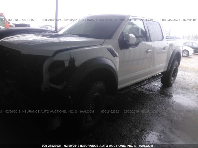 1FTFW1RGXJFB95358 - 2018 FORD F150 RAPTOR WHITE photo 2