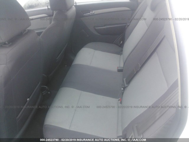 KL1TD66E49B601427 - 2009 CHEVROLET AVEO LS/LT თეთრი ფოტო 8
