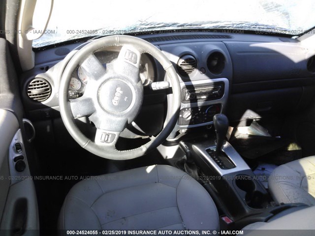 1J4GL38K23W657875 - 2003 JEEP LIBERTY RENEGADE BLACK photo 5
