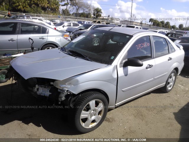 1FAFP34N17W304089 - 2007 FORD FOCUS ZX4/S/SE/SES SILVER photo 2