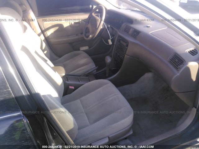 4T1BG22KX1U019594 - 2001 TOYOTA CAMRY CE/LE/XLE 黑色 照片 5