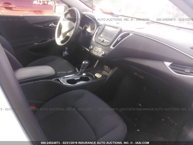 1G1ZB5ST1GF229258 - 2016 CHEVROLET MALIBU LS WHITE photo 5