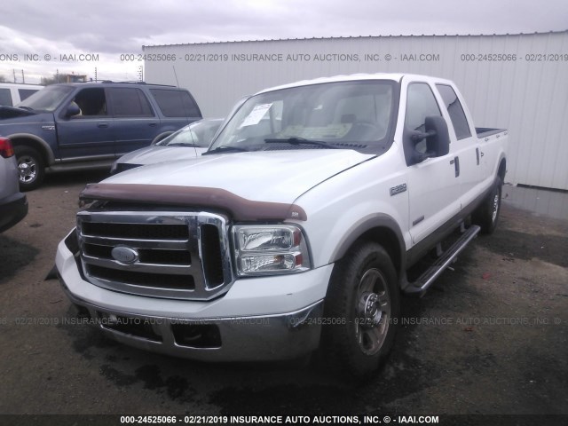 1FTWW30P97EA68706 - 2007 FORD F350 SRW SUPER DUTY WHITE photo 2