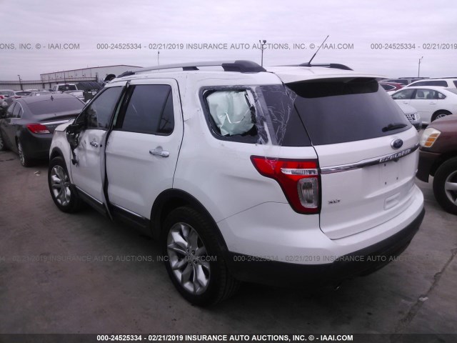 1FM5K7D84FGA13726 - 2015 FORD EXPLORER XLT WHITE photo 3