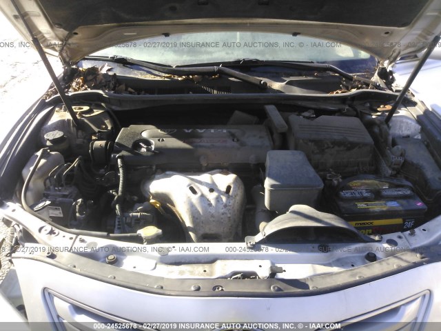 4T1BE46K18U257808 - 2008 TOYOTA CAMRY CE/LE/XLE/SE SILVER photo 10