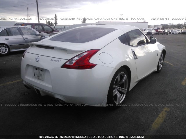 JN1AZ44E19M410984 - 2009 NISSAN 370Z WHITE photo 4