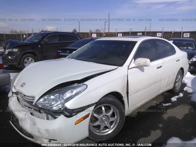 JTHBF30G436001450 - 2003 LEXUS ES 300 WHITE photo 2