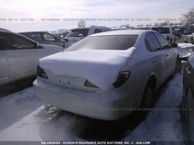 JTHBF30G436001450 - 2003 LEXUS ES 300 WHITE photo 4