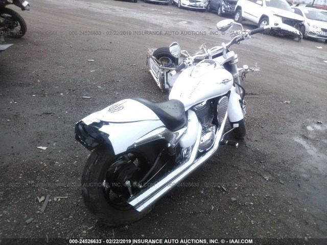 JS1VS56A6F2100186 - 2015 SUZUKI VZ800 WHITE photo 4