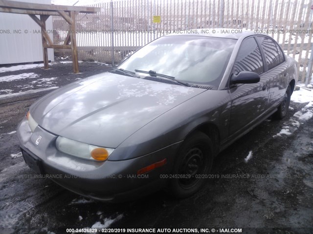 1G8ZH5285YZ128834 - 2000 SATURN SL1 GRAY photo 2