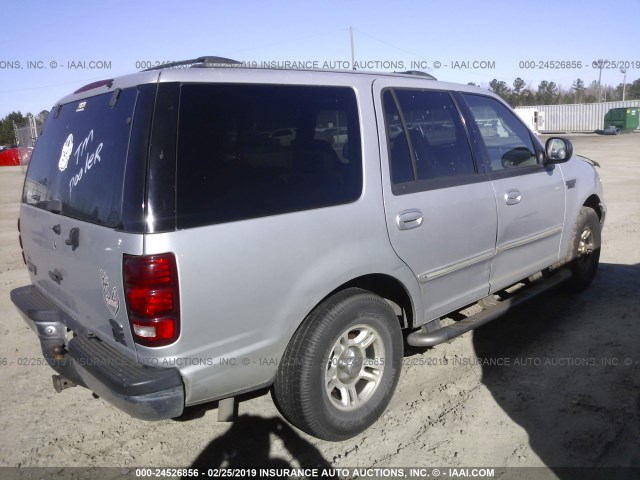 1FMRU1568YLB96404 - 2000 FORD EXPEDITION XLT SILVER photo 4