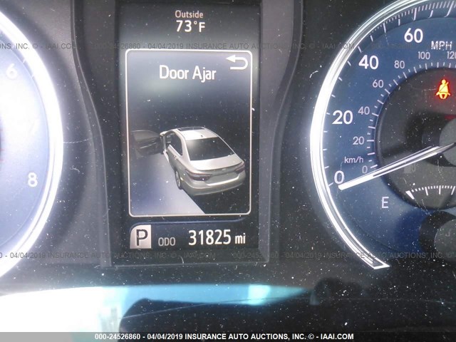 4T1BF1FK7HU412020 - 2017 TOYOTA CAMRY LE/XLE/SE/XSE ნაცრისფერი ფოტო 7